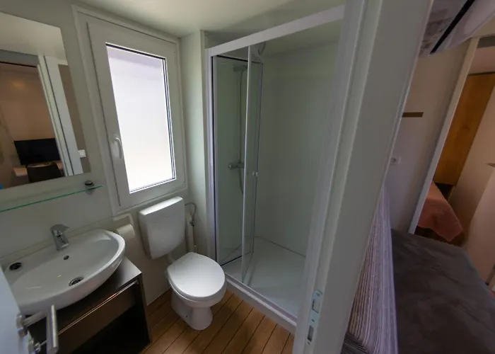 아파트 Mobilheim Adria Family Mit Pool By Interhome *