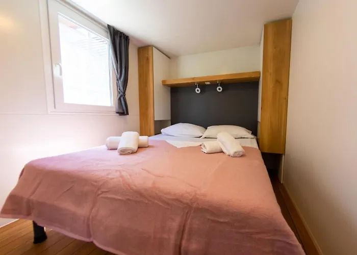 Mobilheim Adria Family Mit Pool By Interhome Apartament *